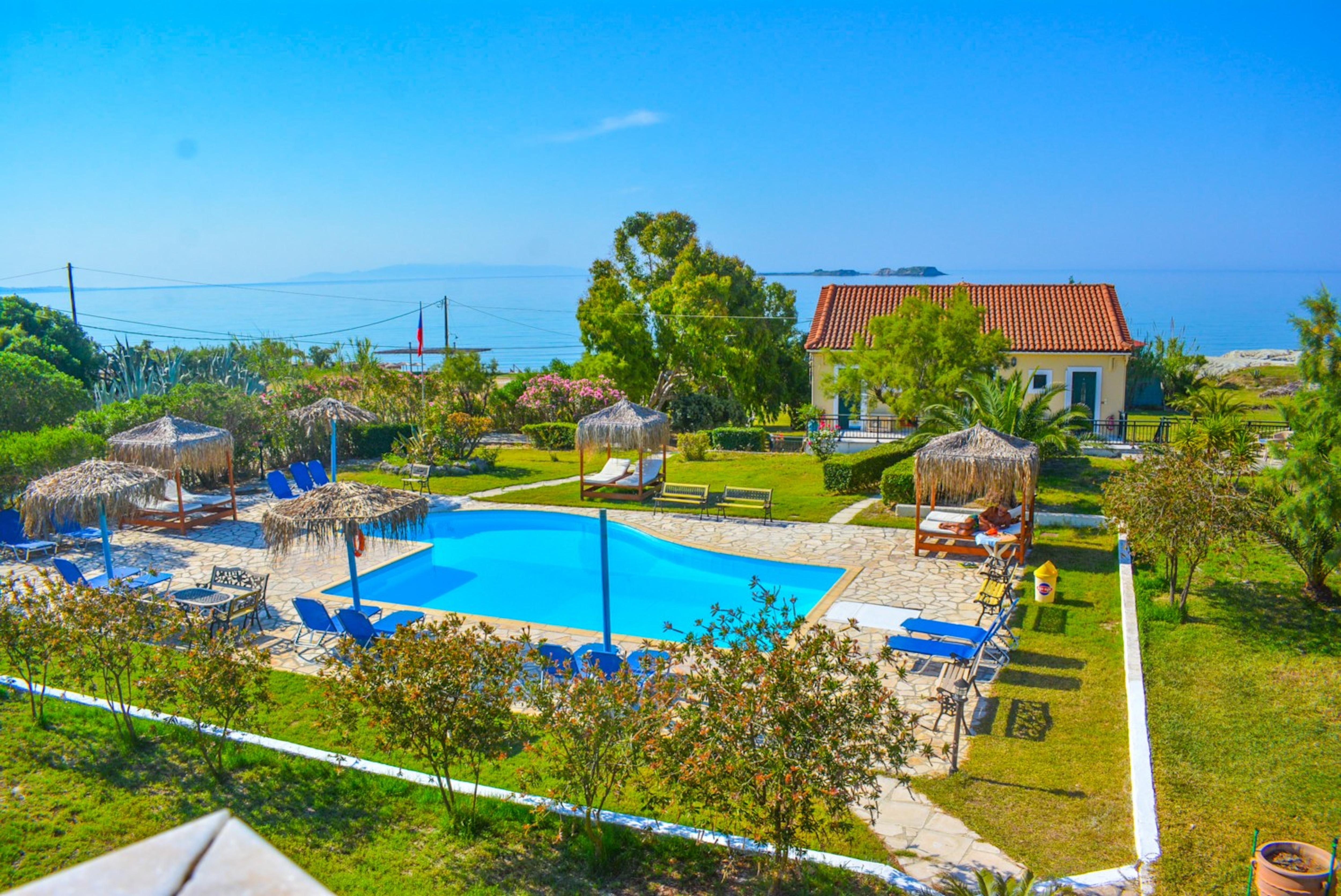 XI Village Xi Beach Exterior photo