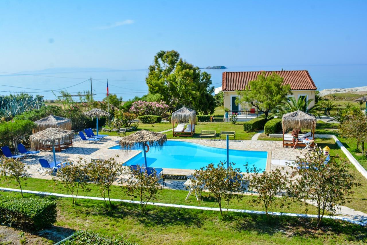 XI Village Xi Beach Exterior photo